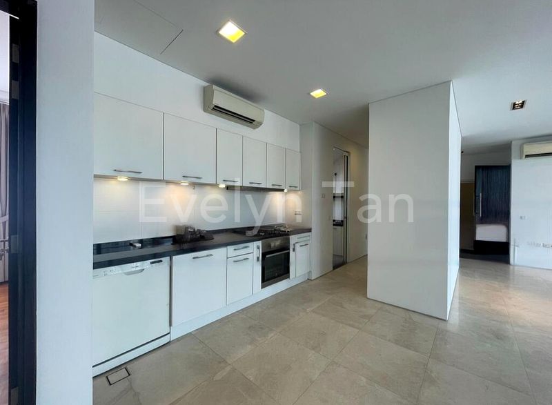 4 Bed Condo for Sale in  Three Buckley - Image 8